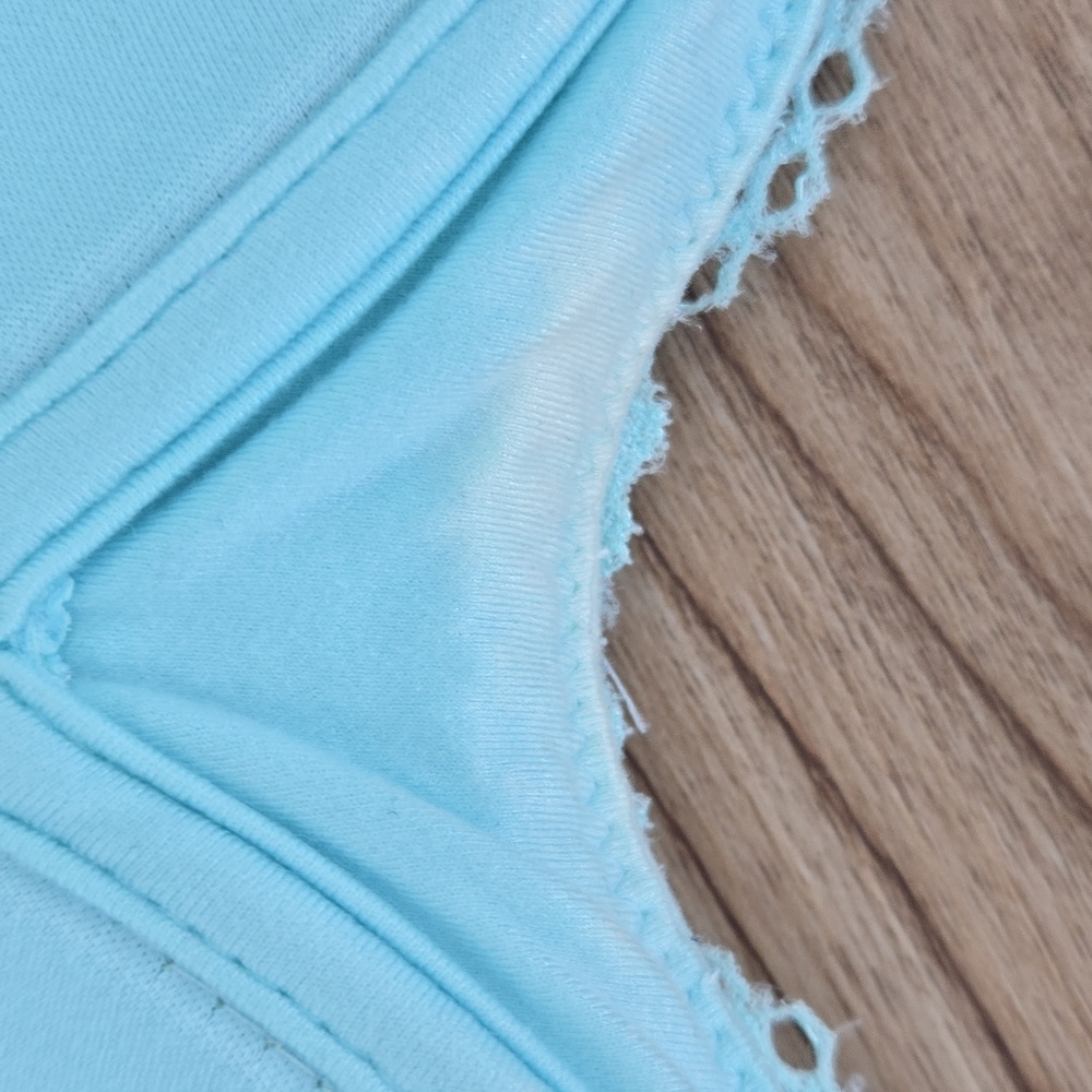 Victoria's Secret Aqua Blue Sky Blue Lace Bra 34D BODY BY VICTORIA NO WIRE - Picture 5 of 6